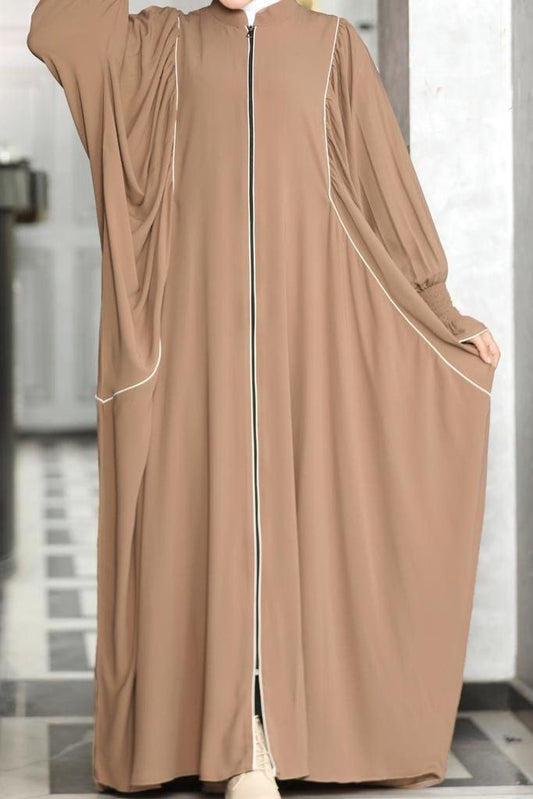 Huda Malhafa/ Abaya